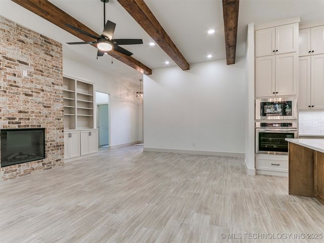 15919 Vernon Circle, Newalla, OK 74857