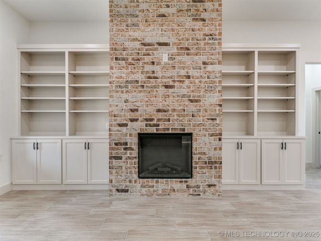 15919 Vernon Circle, Newalla, OK 74857