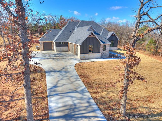 15919 Vernon Circle, Newalla, OK 74857