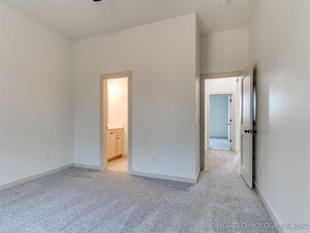 15919 Vernon Circle, Newalla, OK 74857