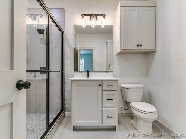 15919 Vernon Circle, Newalla, OK 74857