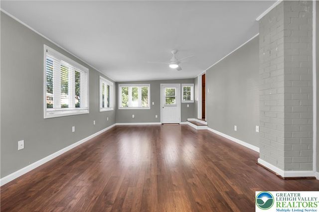 2049 Vista Drive, Bethlehem City, PA 18018