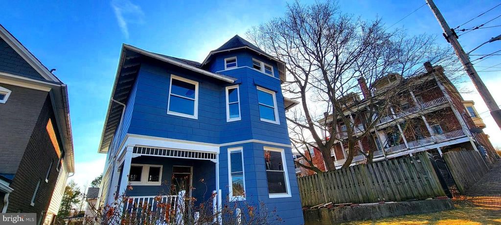 Image 1 of property listing at 11 N ALLEGANY ST N, Cumberland, MD 21502