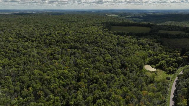 58.41 Ac Happy Hill Road, North Freedom, WI 53951