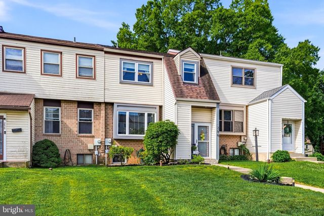 256 BIRCH DR, Lafayette Hill, PA 19444
