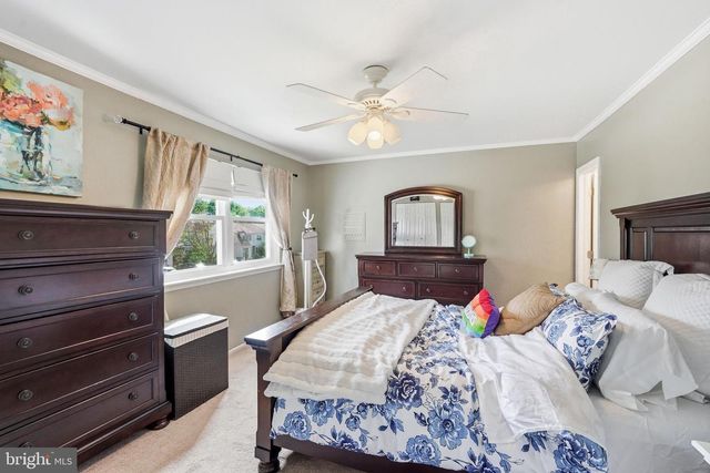 256 BIRCH DR, Lafayette Hill, PA 19444