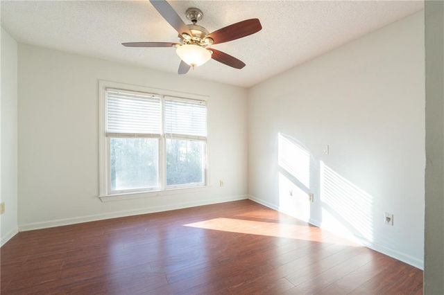 311 Hollyfax Circle, Atlanta, GA 30328