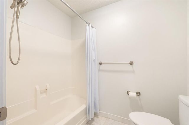 311 Hollyfax Circle, Atlanta, GA 30328