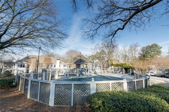 311 Hollyfax Circle, Atlanta, GA 30328