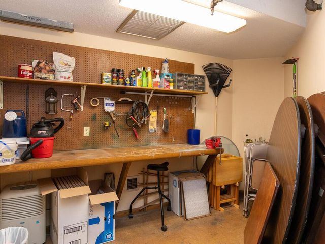 3030 Saint Albans Mill Road 310, Hopkins, MN 55305