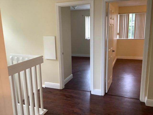 7330 NW 1st Place, Plantation, FL 33317