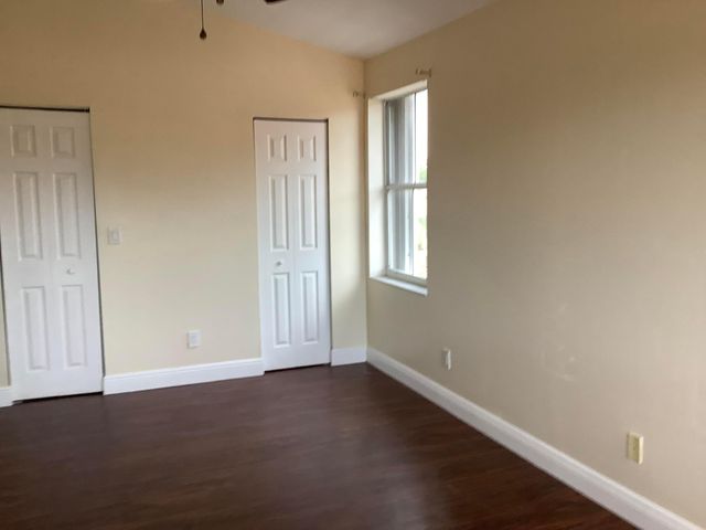 7330 NW 1st Place, Plantation, FL 33317