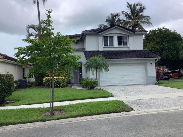 7330 NW 1st Place, Plantation, FL 33317