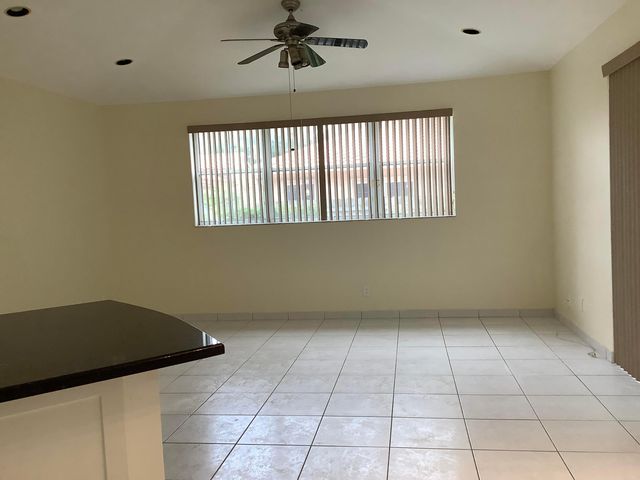7330 NW 1st Place, Plantation, FL 33317