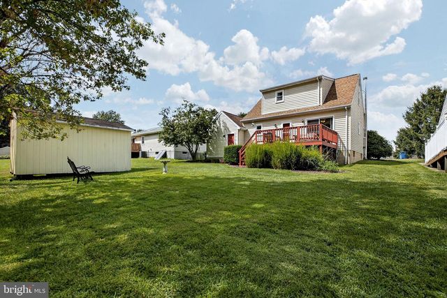 24 THOMAS JEFFERSON BLVD, Newark, DE 19702