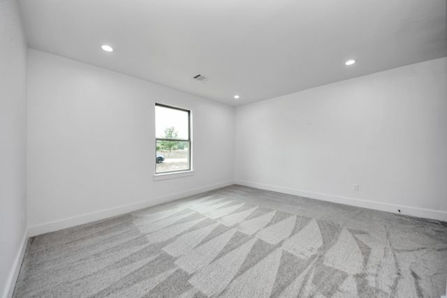 705 Road 3371a, Cleveland, TX 77327