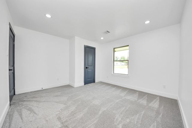 705 Road 3371a, Cleveland, TX 77327