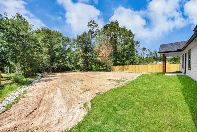 705 Road 3371a, Cleveland, TX 77327