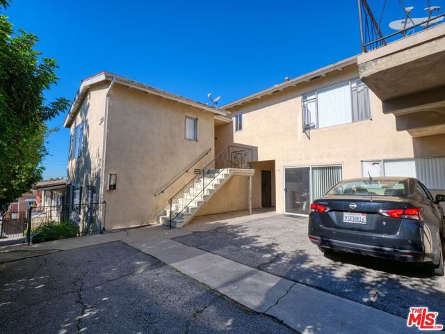 917 Edgewood Street, Inglewood, CA 90302