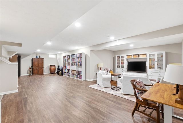 10215 Morgan Grey Court, Washington Twp, OH 45458