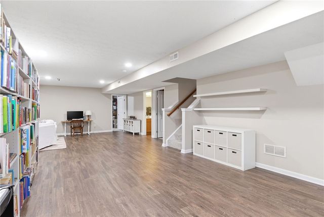 10215 Morgan Grey Court, Washington Twp, OH 45458