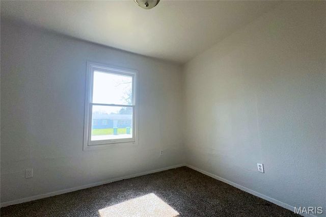 44 E Adams Drive, Cahokia, IL 62206