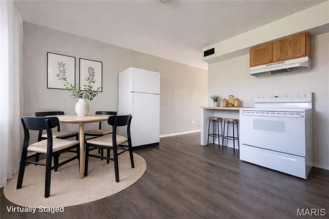 44 E Adams Drive, Cahokia, IL 62206