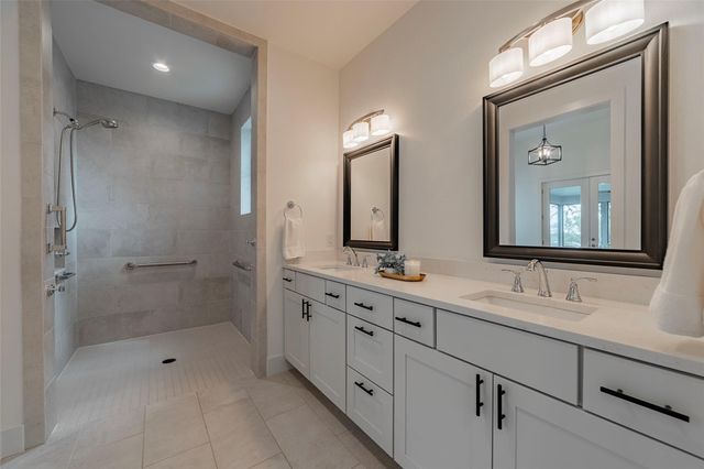 3413 Blue Lake DR, Horseshoe Bay, TX 78657