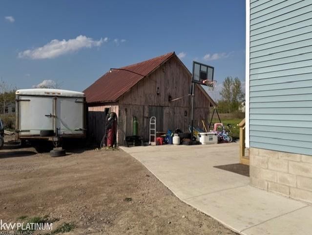 6266 Plank Road, Cottrellville, MI 48039