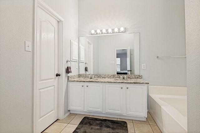 8917 Weller Lane, Fort Worth, TX 76244