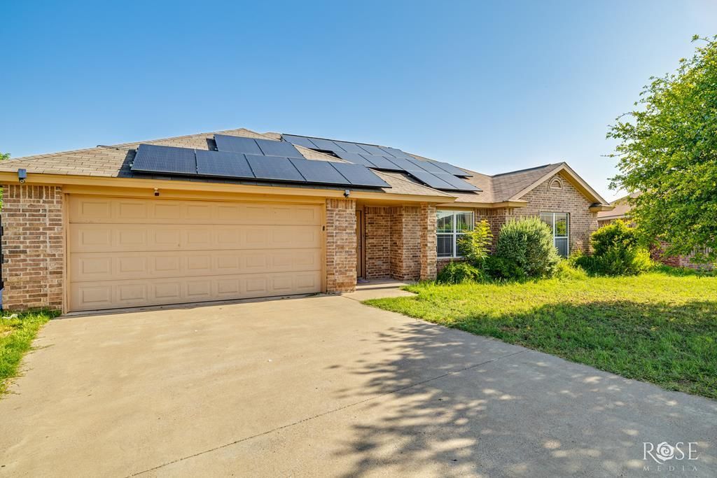 2834 Selman Dr, San Angelo, TX 76905