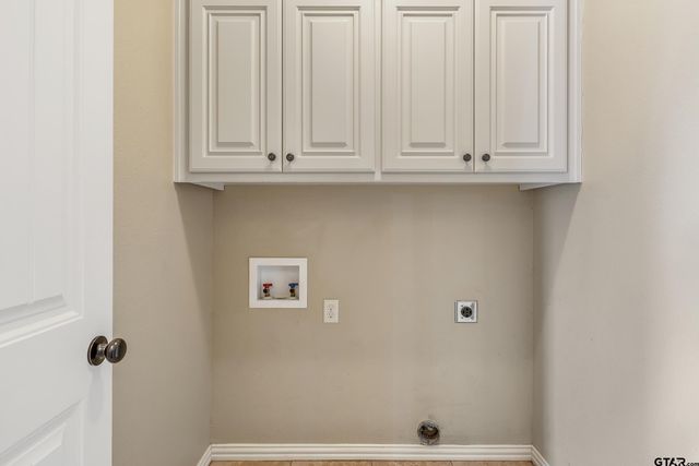 317 Ash Dr., Bullard, TX 75757