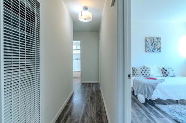 352 Monterey Road, Pacifica, CA 94044