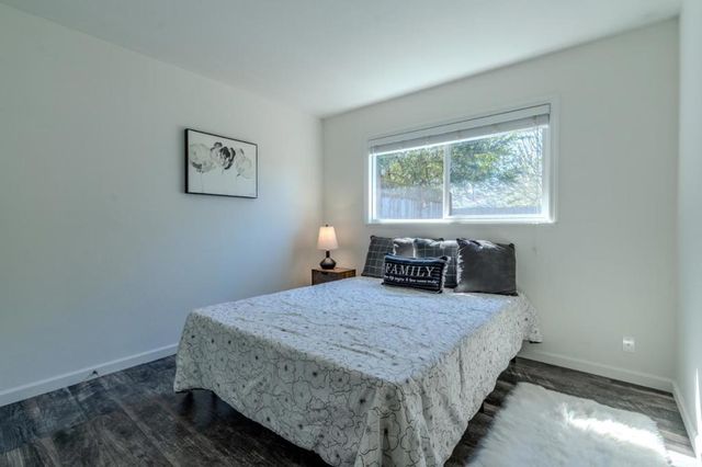 352 Monterey Road, Pacifica, CA 94044