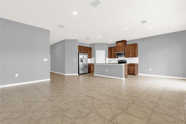 29307 MEADOWCROFT AVENUE, Wesley Chapel, FL 33544