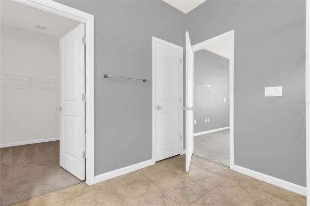 29307 MEADOWCROFT AVENUE, Wesley Chapel, FL 33544