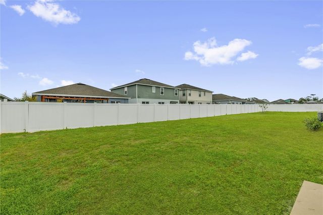 29307 MEADOWCROFT AVENUE, Wesley Chapel, FL 33544