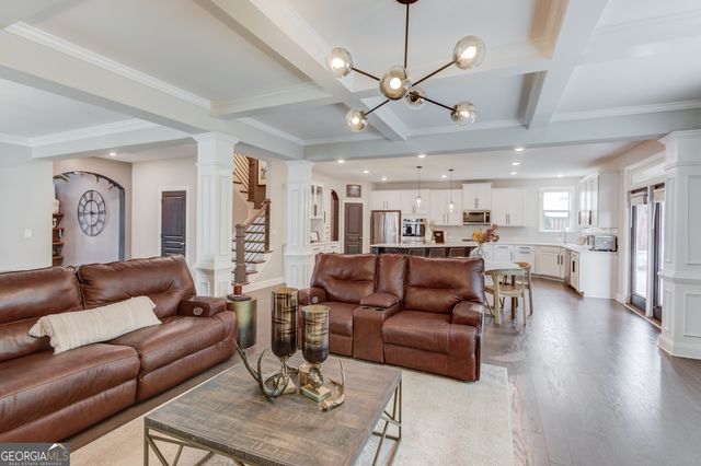 542 Flyingbolt Run, Canton, GA 30115