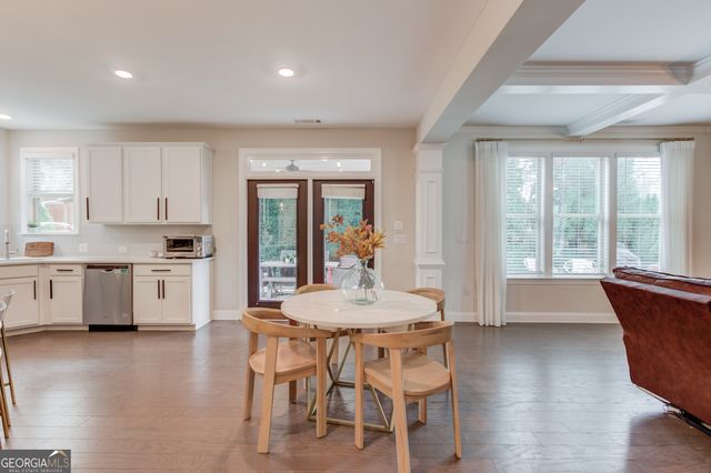 542 Flyingbolt Run, Canton, GA 30115