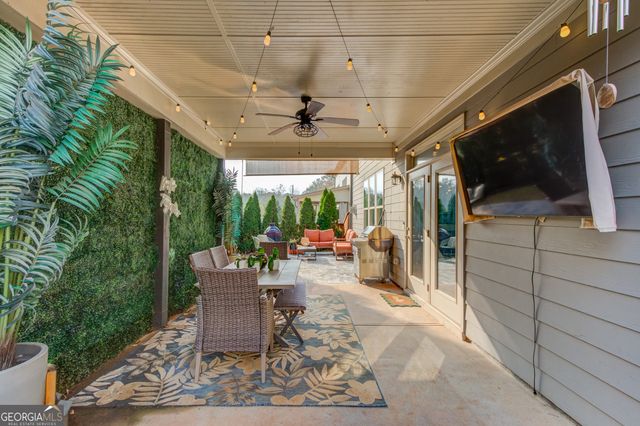 542 Flyingbolt Run, Canton, GA 30115