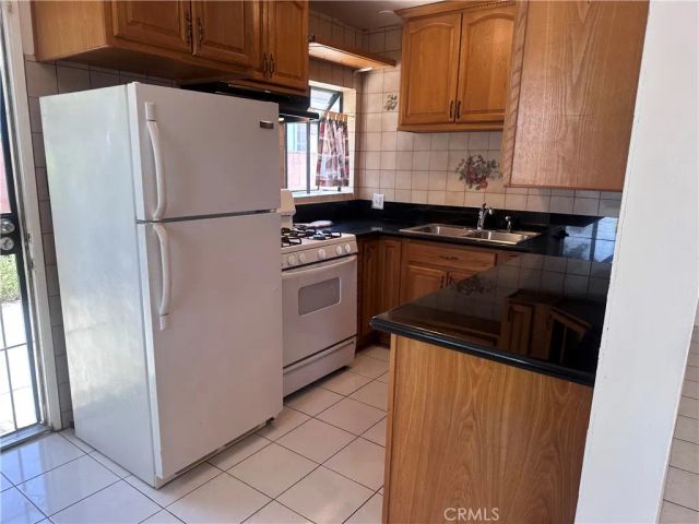 3615 Caspian, Long Beach, CA 90810