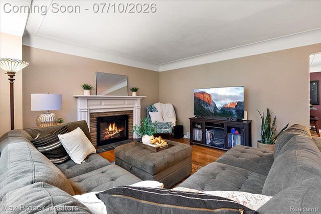 13154 Lasalle Boulevard, Huntington Woods, MI 48070