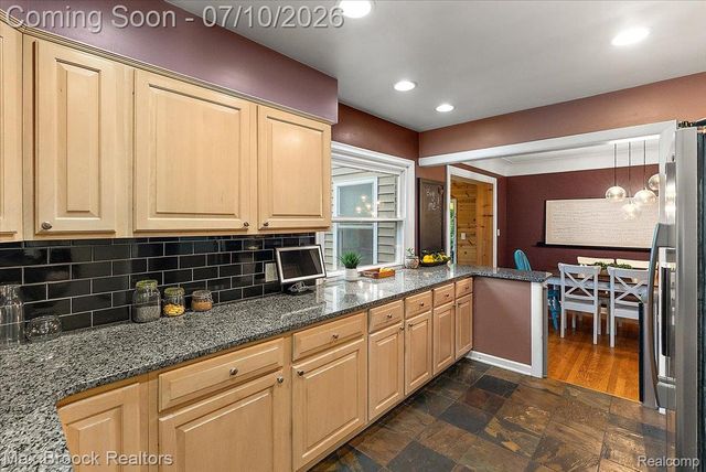 13154 Lasalle Boulevard, Huntington Woods, MI 48070