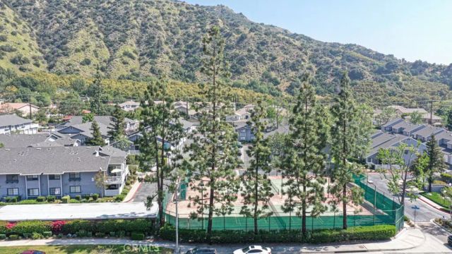 1712 Crystal Canyon, Azusa, CA 91702