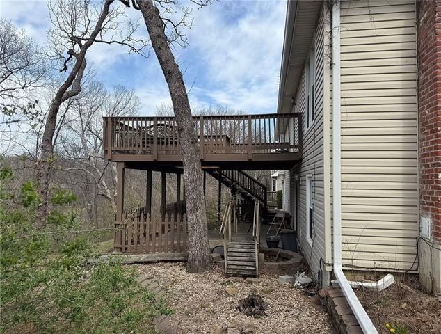 6926 Albervan Street, Shawnee, KS 66216