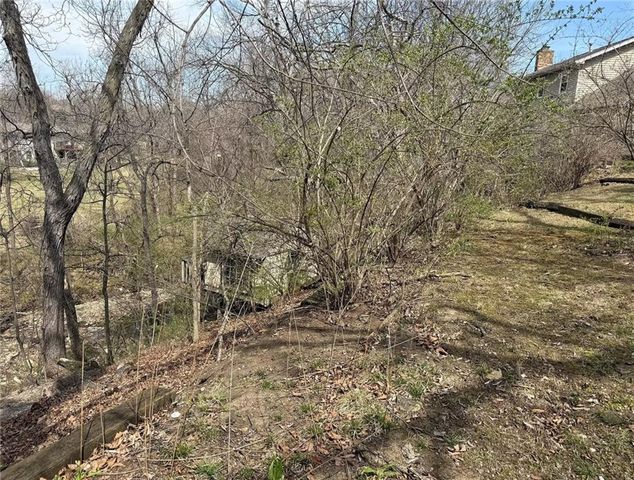6926 Albervan Street, Shawnee, KS 66216