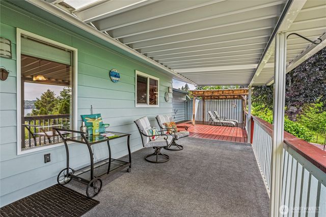 124 E Zola Drive, Cinebar, WA 98533