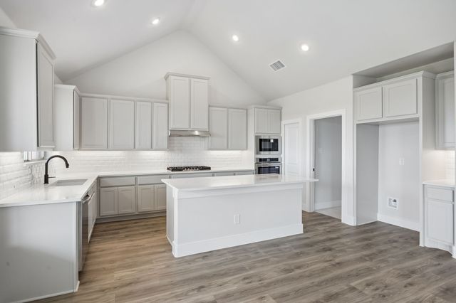 500 Range Boss Trail, Waxahachie, TX 75165