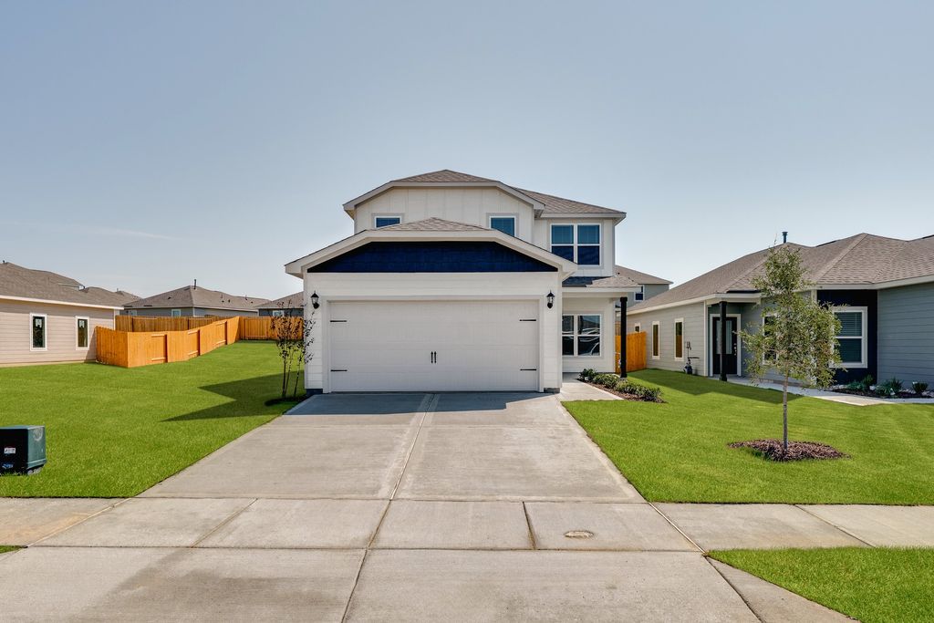 8445 White Wolf Trail, Ponder, TX 76259