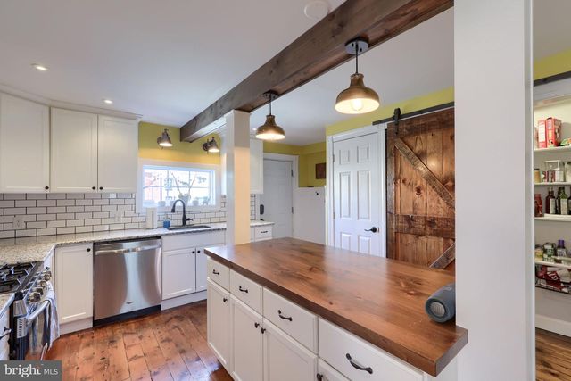 507 E CHESTNUT ST, Lancaster, PA 17602